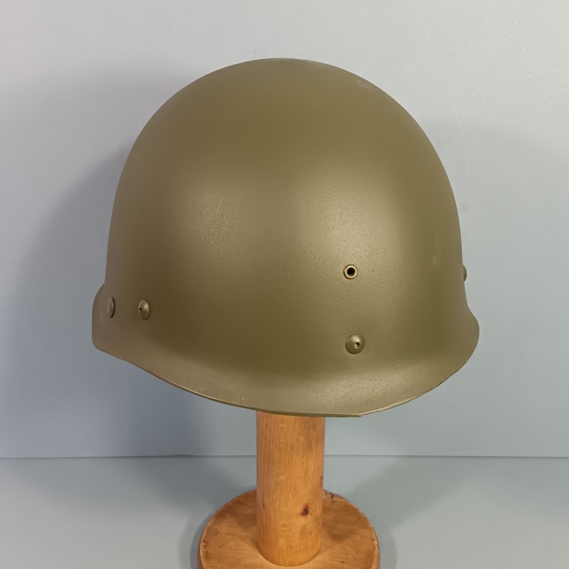 CASQUE FRANCAIS MODELE 1956 PARACHUTISTE CASQUE LOURD DATE 1959 ET LINER 1962 TAP LEGION ETRANGERE FILET DE CAMOUFLAGE
